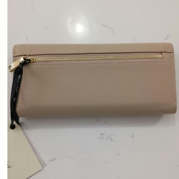 NWT Moncrief London Tillie luxury Italian leather wallet, Sesame. MSRP $360 - Picture 3 of 12